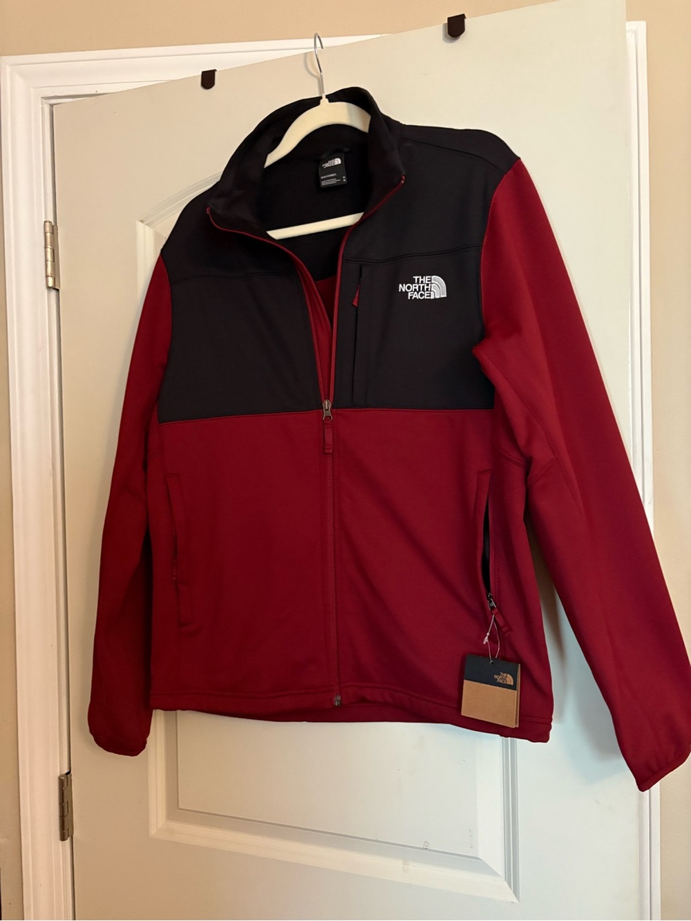 The North Face Men's Two-Tone Pomegranate &   Black Performance Jacket
